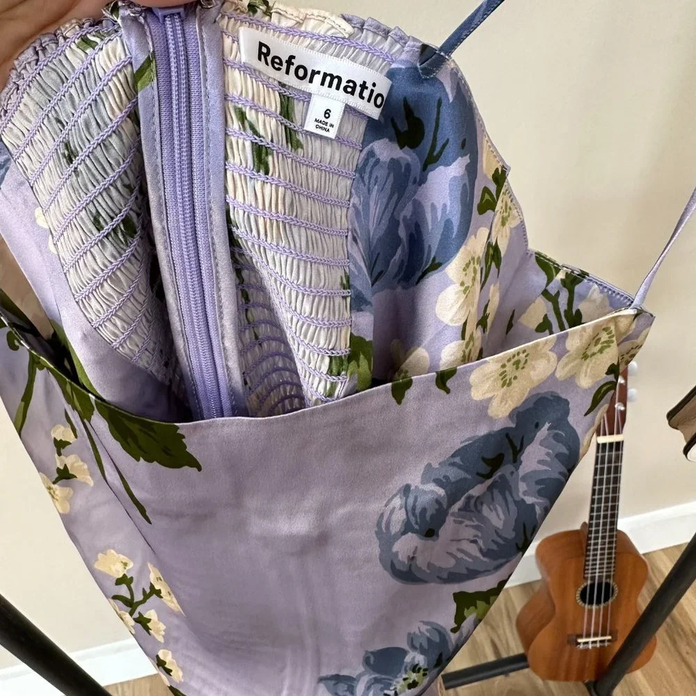 Reformation Frankie Silk Dress in Garden Soiree - Picture 9 of 11